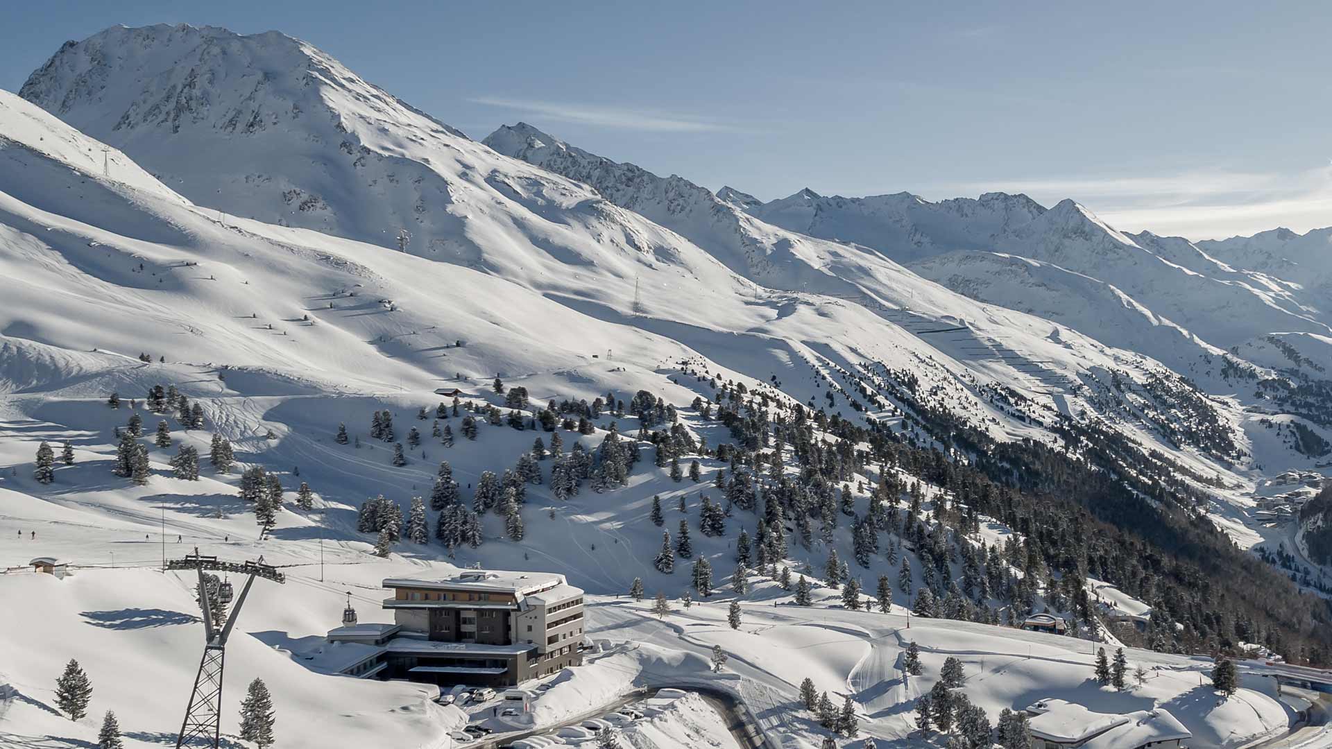 Ski-in und Ski-out in Hochgurgl auf 2.150m - einem der schönsten Hoteldörfer in Tirol
