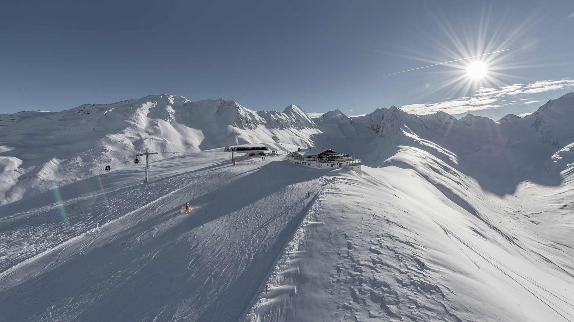 The snow secure ski destination Obergurgl-Hochgurgl starts at 1.900m up to 3100m.